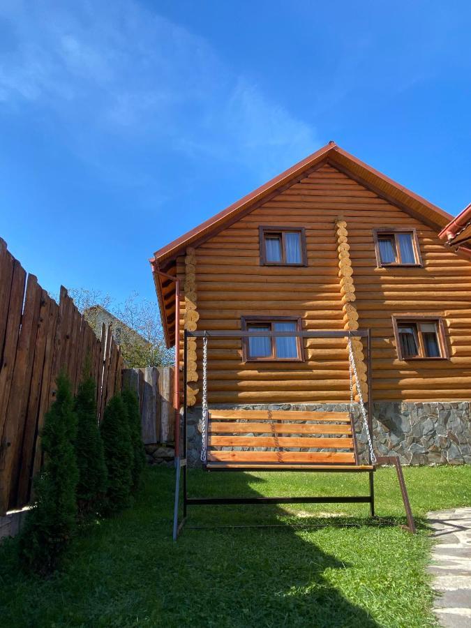 Smerekovyi Dvir Поляна Экстерьер фото