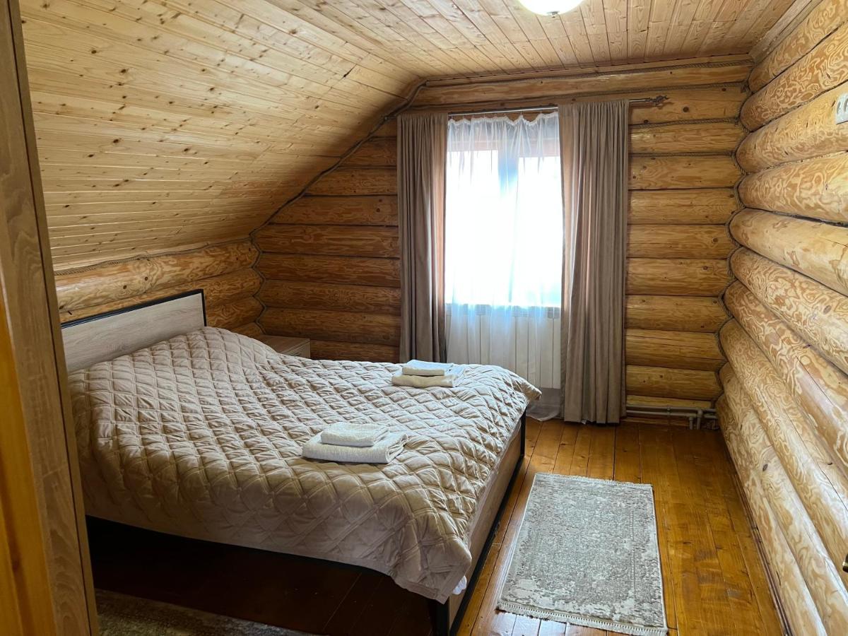 Smerekovyi Dvir Поляна Экстерьер фото