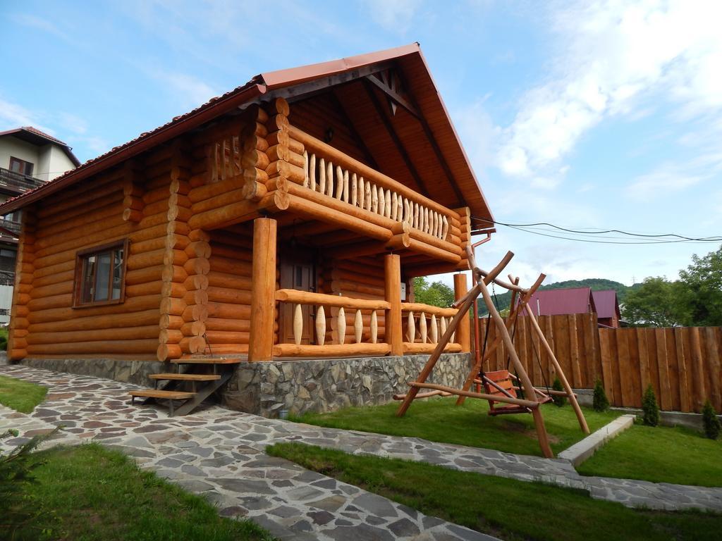 Smerekovyi Dvir Поляна Номер фото